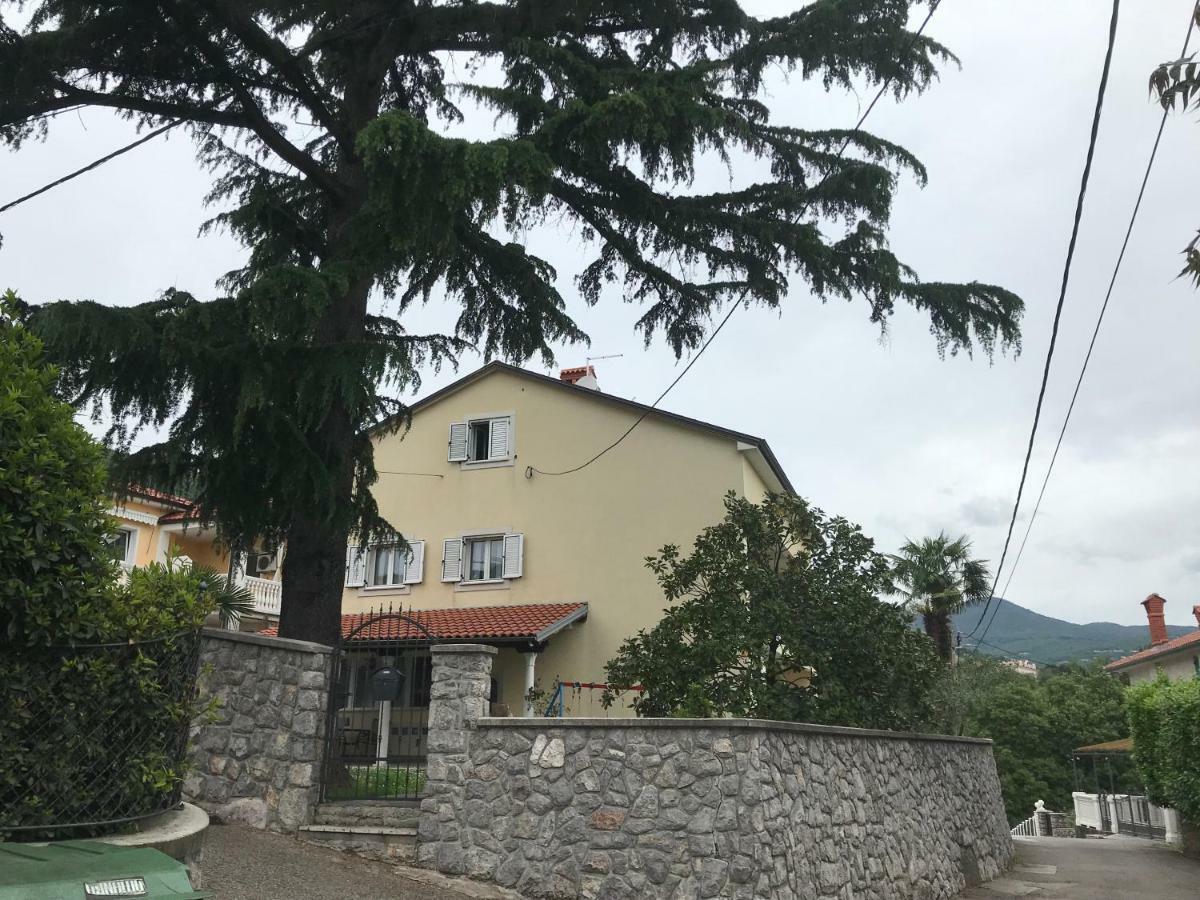 Penthouse Daire Lovran Dış mekan fotoğraf